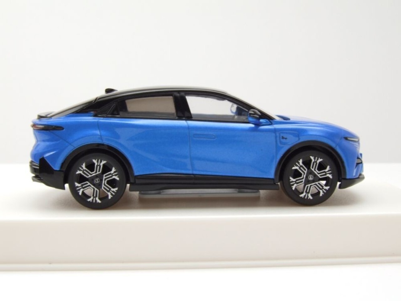 Alpine Alpine A390 GTS 2026 - 1:43 - Norev Alpine Alpine A390 GTS 2026 - 1:43 - Norev