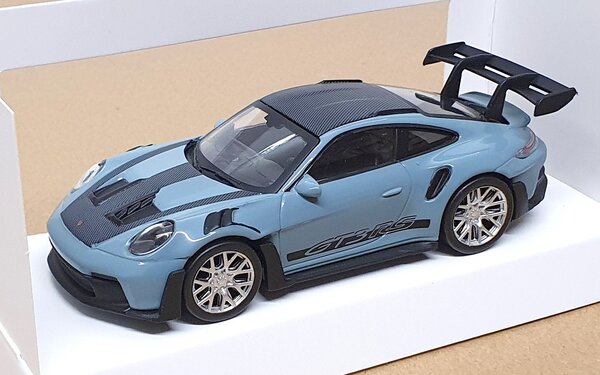 Porsche Porsche 911/992 GT3 RS 2022 'Weissach Package' - 1:43 - Norev Porsche Porsche 911/992 GT3 RS 2022 'Weissach Package' - 1:43 - Norev
