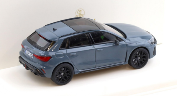 Audi Audi RS 3 2025 - 1:43 - Norev