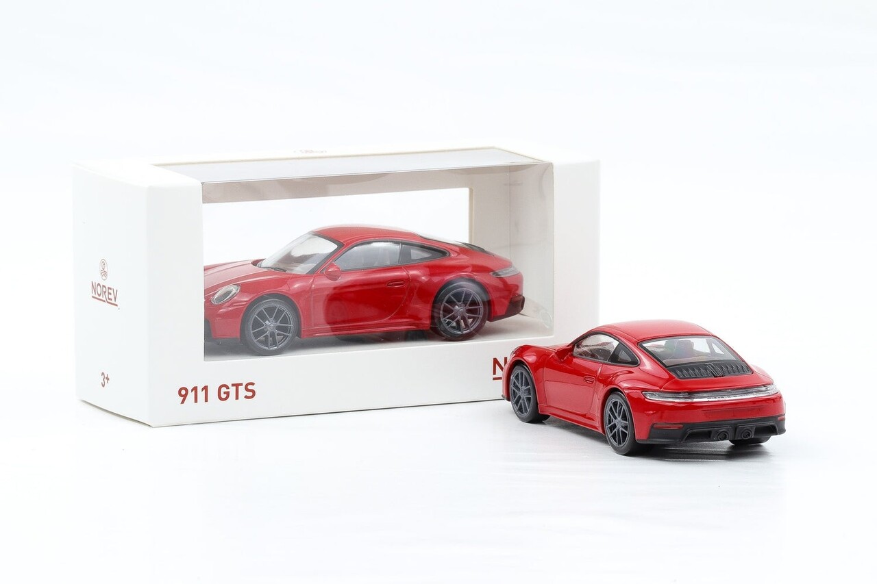 Porsche Porsche 911 GTS 2024  - 1:43 - Norev