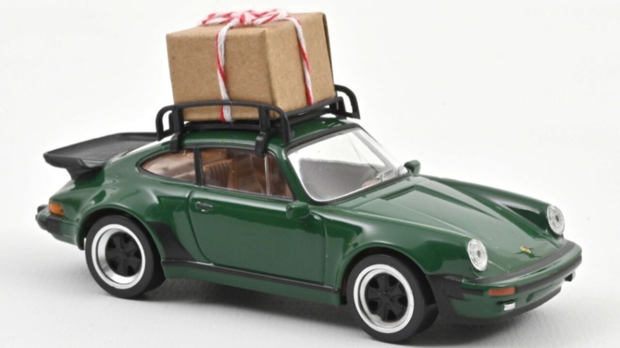 Porsche Porsche 911 Turbo 1978 'Christmas'  - 1:43 - Norev