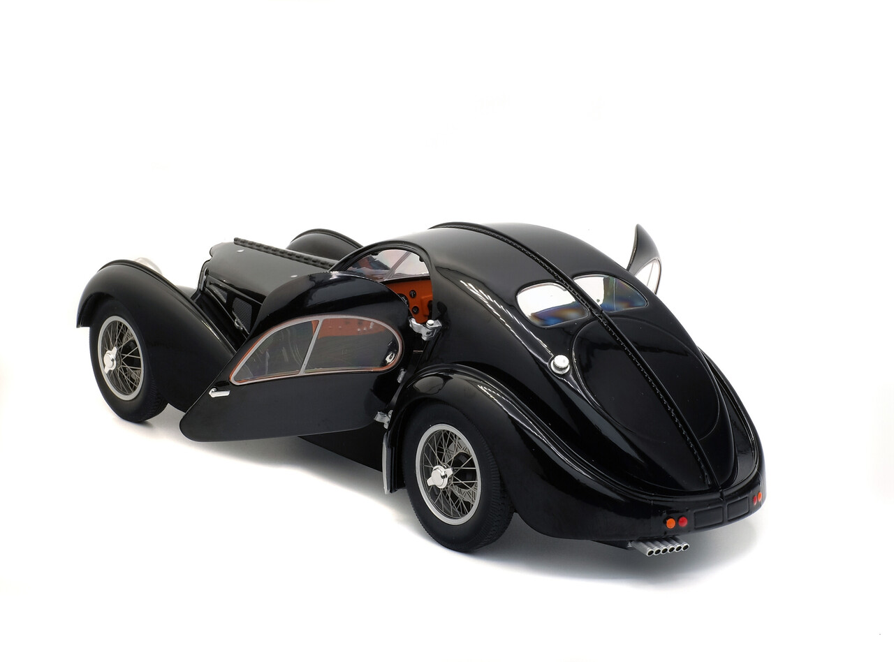 Bugatti Bugatti Type 57 SC Atlantic 1937 - 1:18 - Solido Bugatti Bugatti Type 57 SC Atlantic 1937 - 1:18 - Solido
