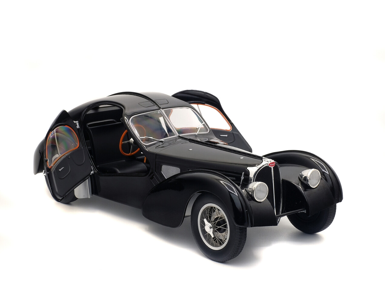 Bugatti Bugatti Type 57 SC Atlantic 1937 - 1:18 - Solido Bugatti Bugatti Type 57 SC Atlantic 1937 - 1:18 - Solido
