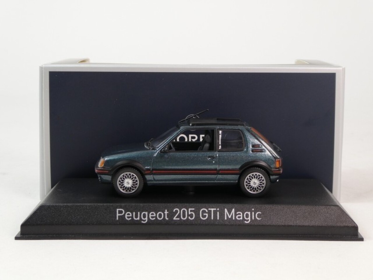 Peugeot Peugeot 205 GTi 1.9 Magic 1990 - 1:43 - Norev Peugeot Peugeot 205 GTi 1.9 Magic 1990 - 1:43 - Norev