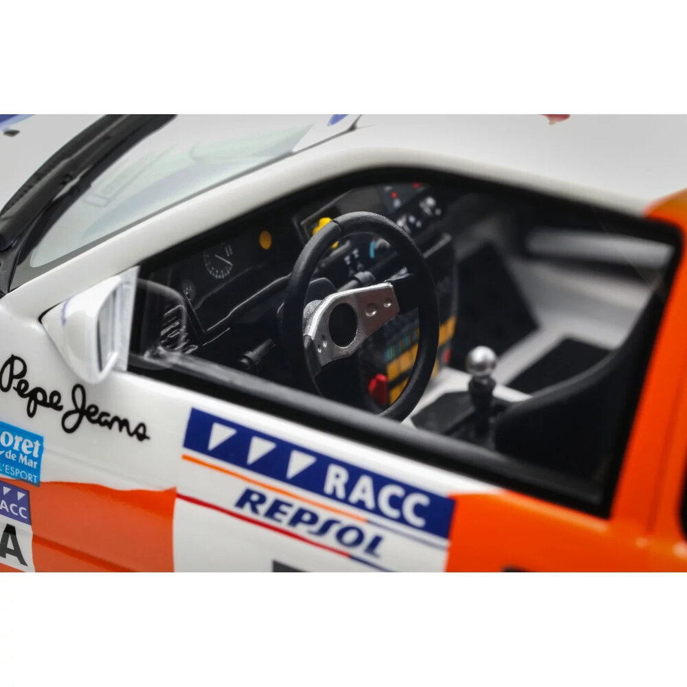 Ford Ford Escort WRC #5 Rally Catalunya C.Sainz 1997 - 1:18 - Otto Mobile Models Ford Ford Escort WRC #5 Rally Catalunya C.Sainz 1997 - 1:18 - Otto Mobile Models