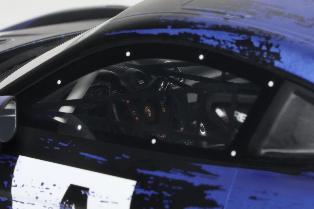 Porsche Porsche Cayman 718 GT4 RS Clubsport #4 2021 - 1:18 - Otto Mobile Models Porsche Porsche Cayman 718 GT4 RS Clubsport #4 2021 - 1:18 - Otto Mobile Models