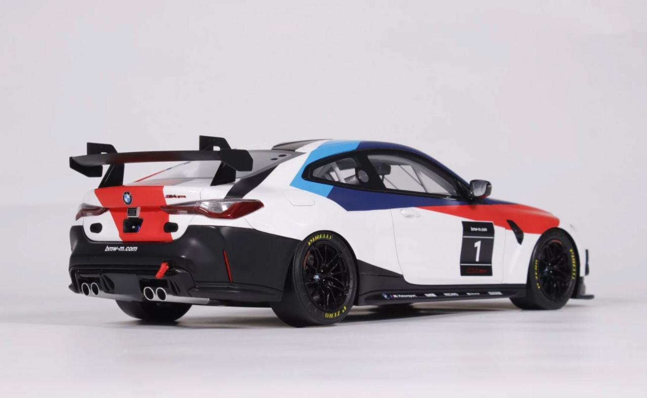 BMW BMW M4 GT4 Presentation 2022 - 1:18 - Otto Mobile Models BMW BMW M4 GT4 Presentation 2022 - 1:18 - Otto Mobile Models