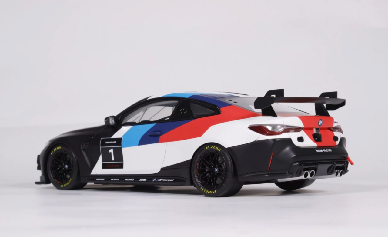 BMW BMW M4 GT4 Presentation 2022 - 1:18 - Otto Mobile Models BMW BMW M4 GT4 Presentation 2022 - 1:18 - Otto Mobile Models