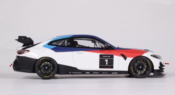 BMW BMW M4 GT4 Presentation 2022 - 1:18 - Otto Mobile Models BMW BMW M4 GT4 Presentation 2022 - 1:18 - Otto Mobile Models