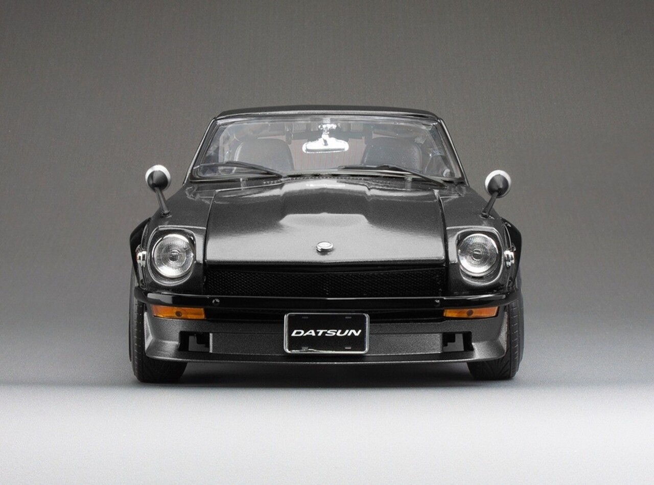 Datsun Datsun 240Z 1971 - 1:18 - Sun Star Datsun Datsun 240Z 1971 - 1:18 - Sun Star