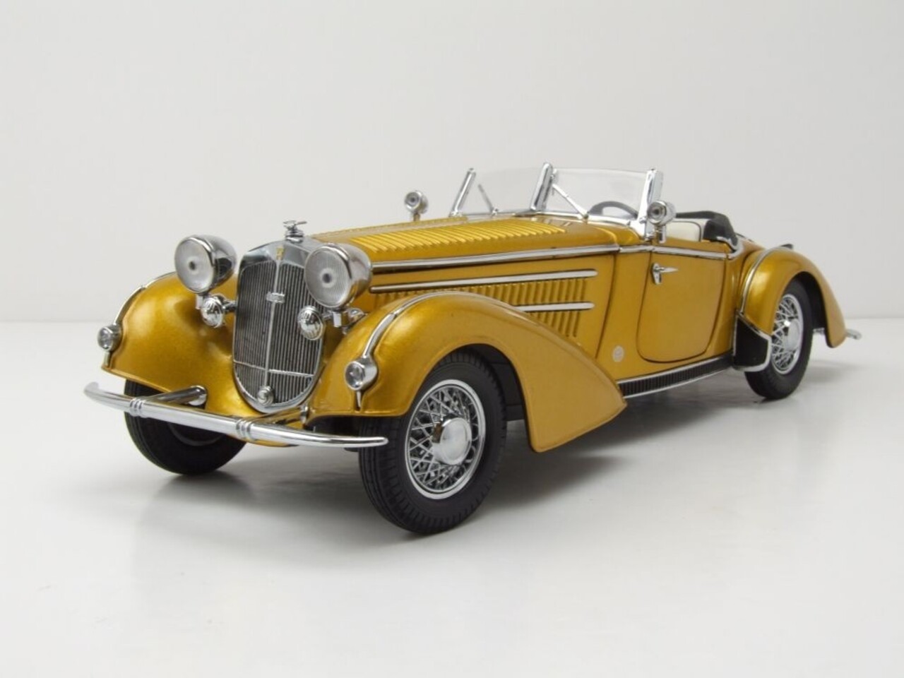 Horch Horch 855 Roadster 1939 - 1:18 - Sun Star Horch Horch 855 Roadster 1939 - 1:18 - Sun Star