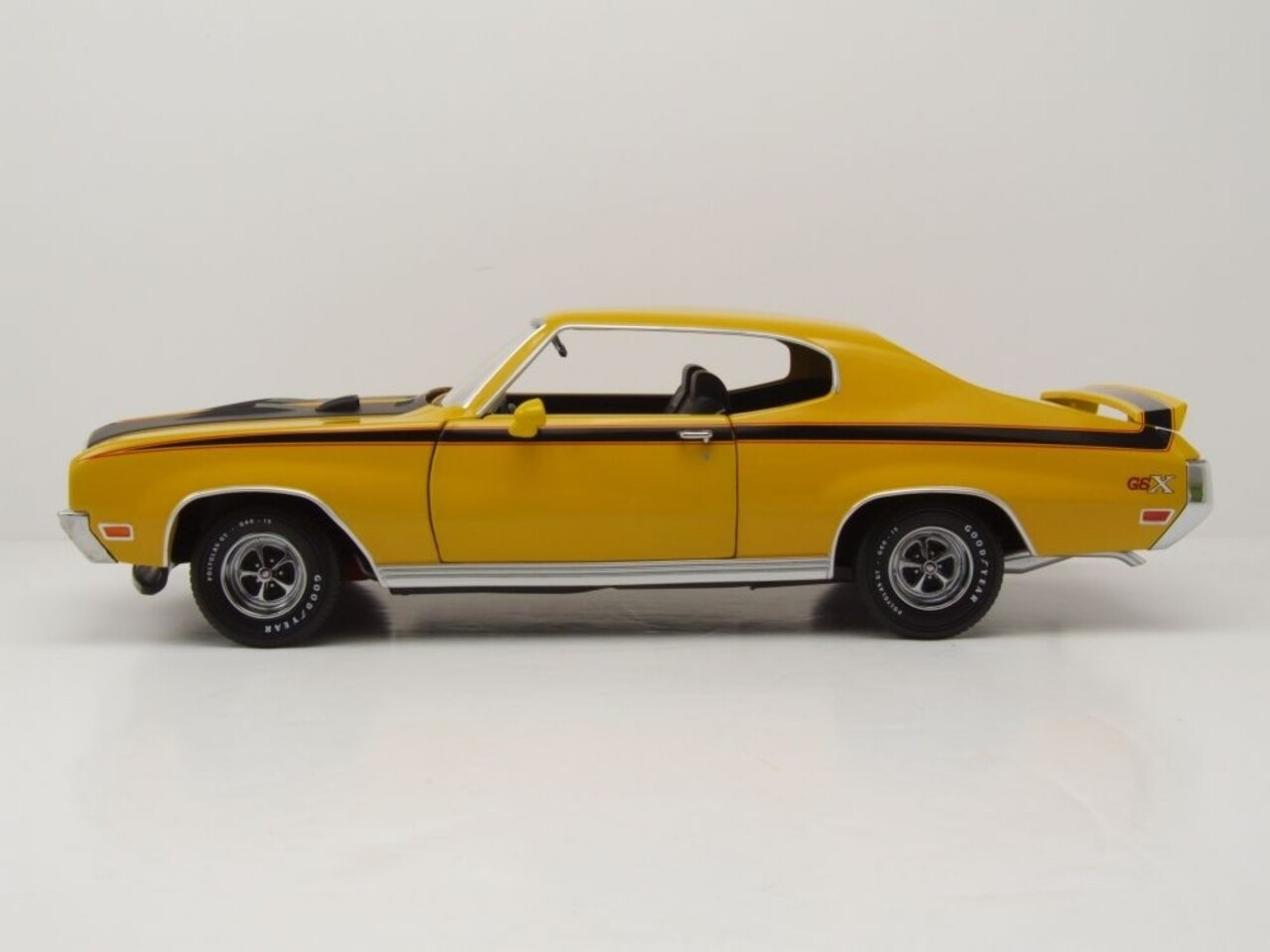 Buick Buick GSX Coupe 1970 -1:18 - Sun Star