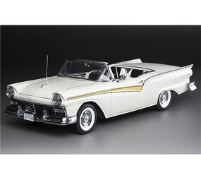 Ford Ford Fairlane 500 Skyliner 1957 - 1:18 - Sun Star