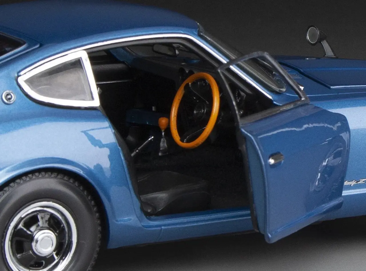 Datsun Datsun Fairlady Z (S30) 1970 - 1:18 - Sun Star Datsun Datsun Fairlady Z (S30) 1970 - 1:18 - Sun Star