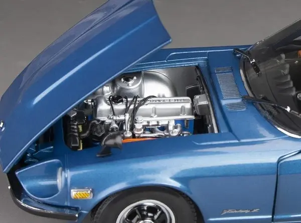 Datsun Datsun Fairlady Z (S30) 1970 - 1:18 - Sun Star Datsun Datsun Fairlady Z (S30) 1970 - 1:18 - Sun Star