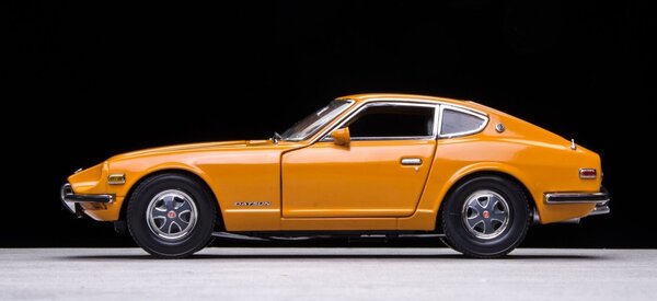 Datsun Datsun 240Z 1972 - 1:18 - Sun Star