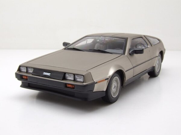DeLorean DeLorean DMC 12 1981 - 1:18 - Sun Star
