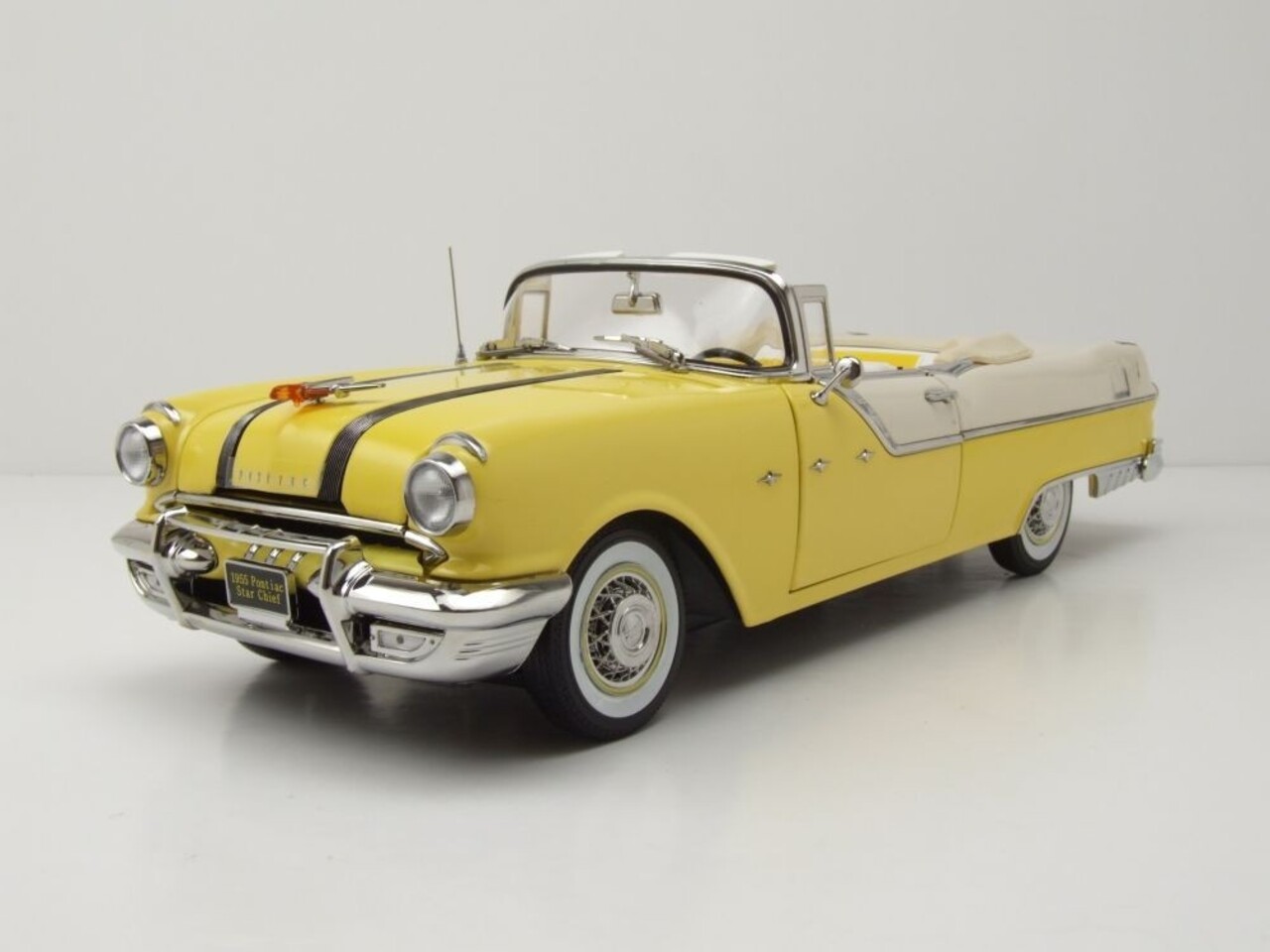 Pontiac Pontiac Star Chief Convertible Open 1955 - 1:18 - Sun Star