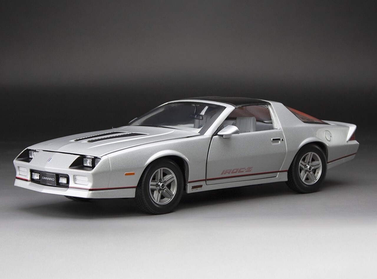 Chevrolet Chevrolet Camaro IROC (Int. Race of Champions-Racecars) 1985-1990 - 1:18 - Sun Star Chevrolet Chevrolet Camaro IROC (Int. Race of Champions-Racecars) 1985-1990 - 1:18 - Sun Star