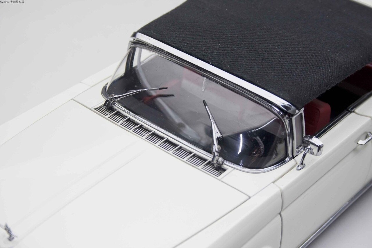 Lincoln Lincoln Continental Mark III Convertible Closed 1958 - 1:18 - Sun Star Lincoln Lincoln Continental Mark III Convertible Closed 1958 - 1:18 - Sun Star