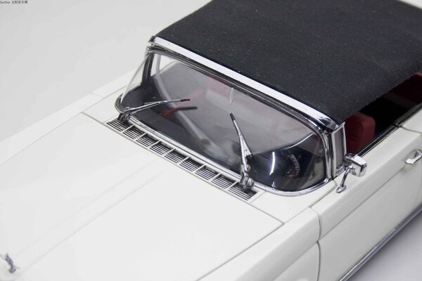 Lincoln Lincoln Continental Mark III Convertible Closed 1958 - 1:18 - Sun Star Lincoln Lincoln Continental Mark III Convertible Closed 1958 - 1:18 - Sun Star