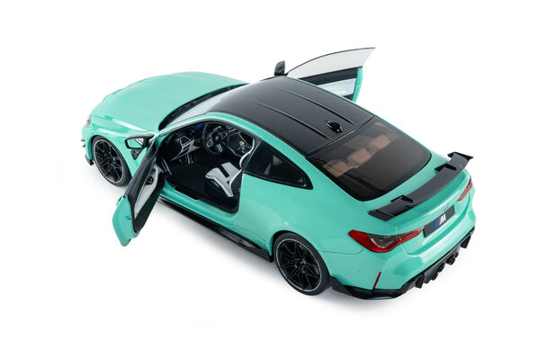 BMW BMW M4 Competition Performance Parts 2024 - 1:18 - Solido