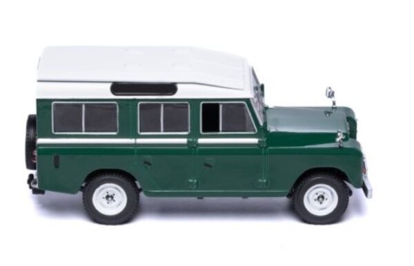 Land Rover Land Rover Series III 109 Station Wagon 4x4 1978 - 1:43 - IXO Models