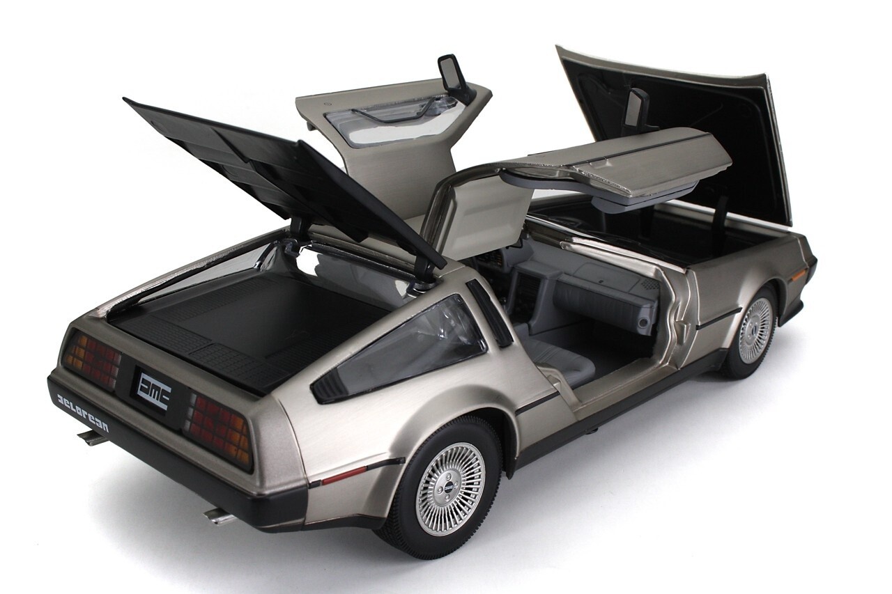 DeLorean DeLorean DMC 12 Coupe 1981 - 1:18 - Sun Star