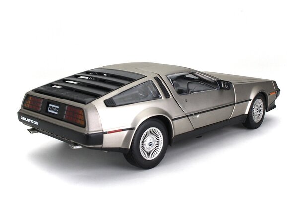 DeLorean DeLorean DMC 12 Coupe 1981 - 1:18 - Sun Star