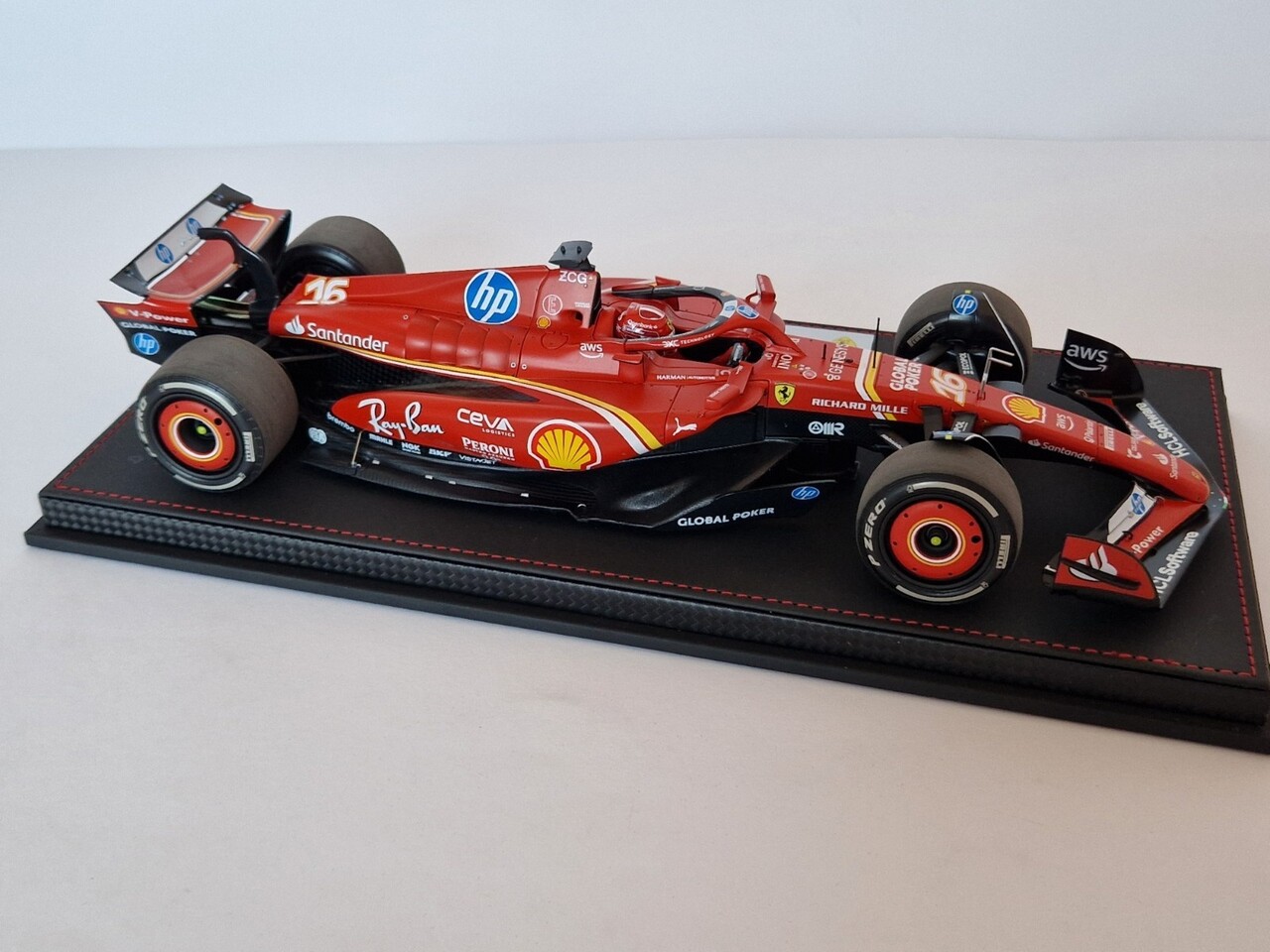 Formule 1 Ferrari F1 SF-24 #16 Team Scuderia Ferrari Winner GP Monza Italy 2024 C.Leclerc + Showcase - 1:18 - BBR Formule 1 Ferrari F1 SF-24 #16 Team Scuderia Ferrari Winner GP Monza Italy 2024 C.Leclerc + Showcase - 1:18 - BBR