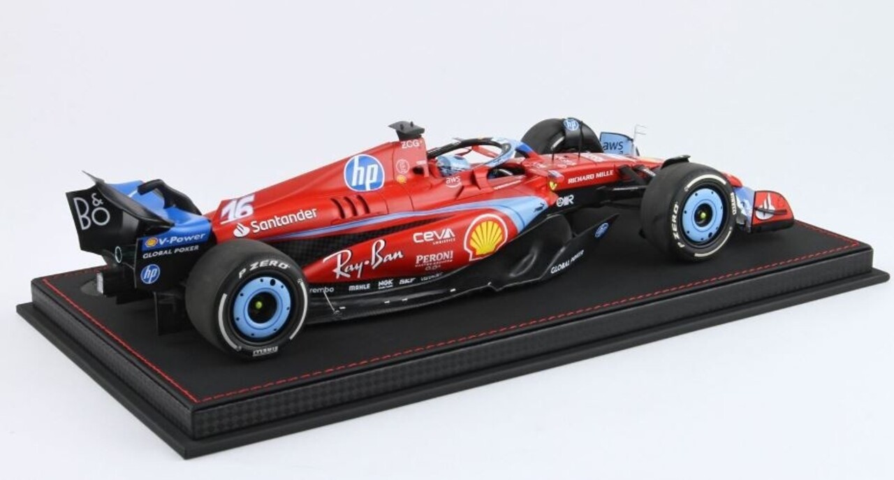 Formule 1 Ferrari F1 SF-24 #16 Team Scuderia Ferrari 3rd GP Miami C.Leclerc + Showcase - 1:18 - BBR Formule 1 Ferrari F1 SF-24 #16 Team Scuderia Ferrari 3rd GP Miami C.Leclerc + Showcase - 1:18 - BBR