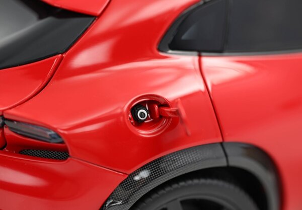 Ferrari Ferrari Purosangue SUV Panoramic Roof 2022 + Showcase - 1:18 - BBR Ferrari Ferrari Purosangue SUV Panoramic Roof 2022 + Showcase - 1:18 - BBR
