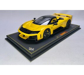 Ferrari Ferrari F80 2024 Silver Rims + Showcase  - 1:18 - BBR