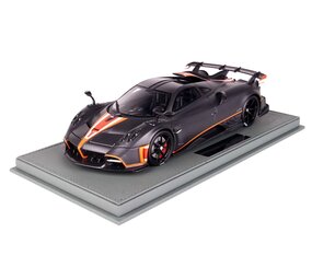 Pagani Pagani Imola 2020 + Showcase - 1:18 - BBR Pagani Pagani Imola 2020 + Showcase - 1:18 - BBR