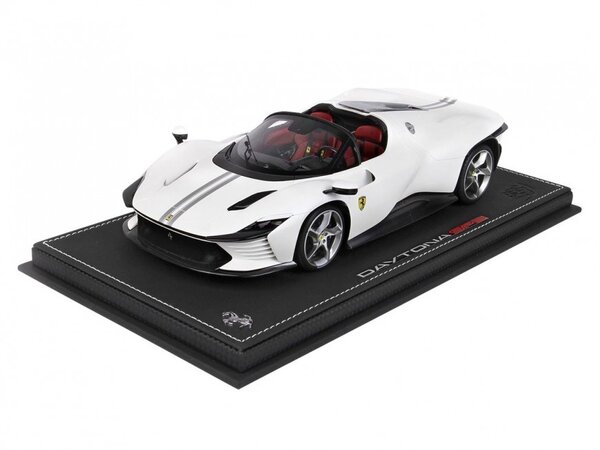 Ferrari Ferrari Daytona SP3 Open Roof Icona 2022 + Showcase  - 1:18 - BBR