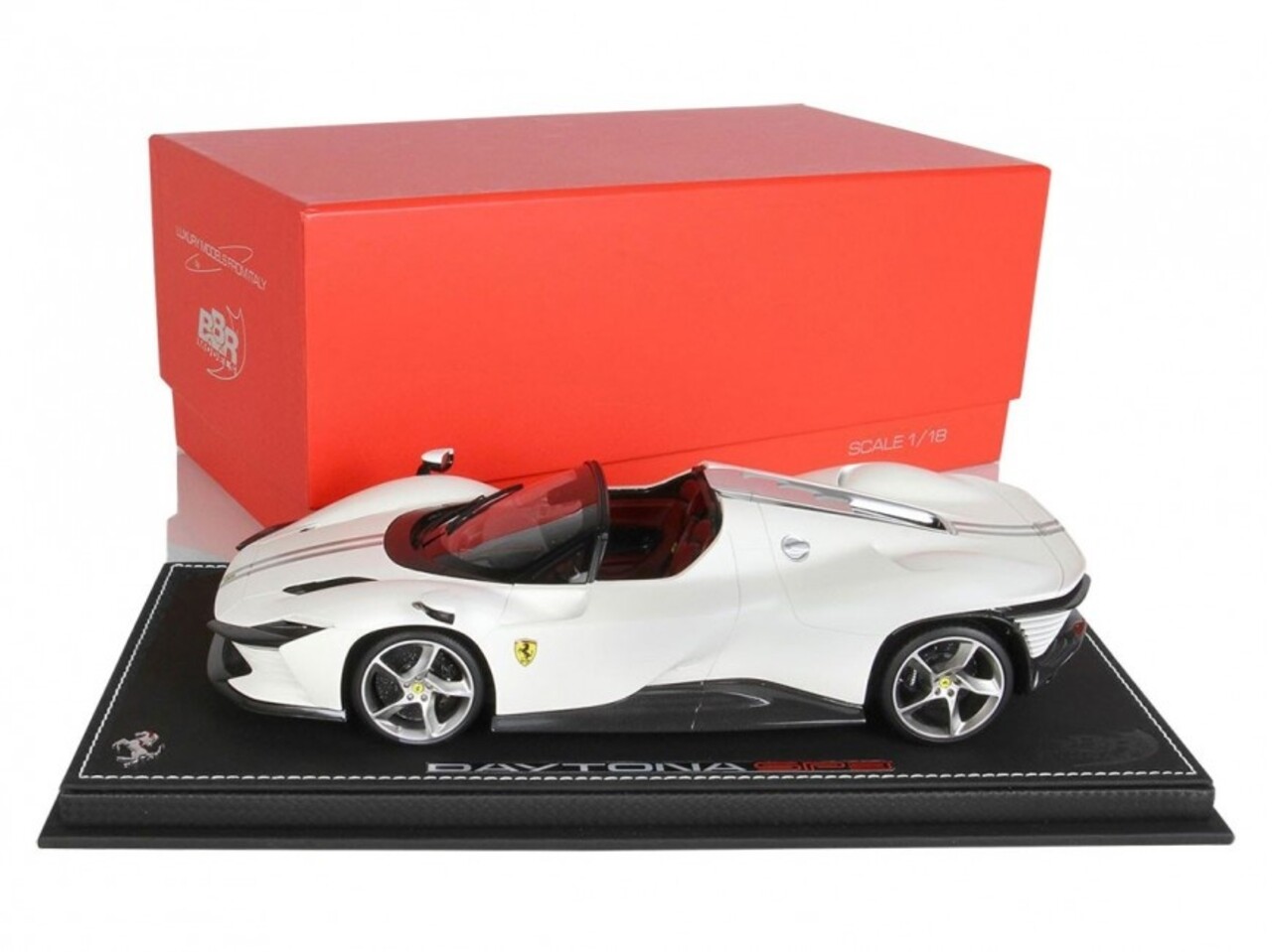 Ferrari Ferrari Daytona SP3 Open Roof Icona 2022 + Showcase  - 1:18 - BBR