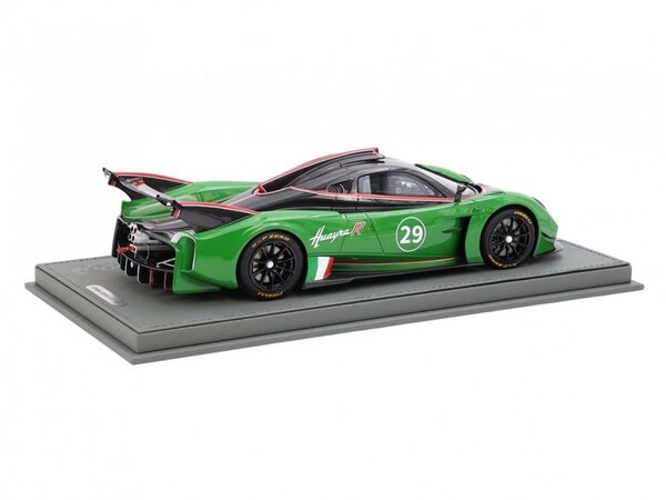 Pagani Pagani Huayra R #29 Racing 2021 + Showcase - 1:18 - BBR Pagani Pagani Huayra R #29 Racing 2021 + Showcase - 1:18 - BBR