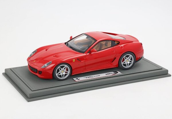 Ferrari Ferrari 599 GTB Fiorano 2007 - F-1 Gear Box + Showcase - 1:18 - BBR Ferrari Ferrari 599 GTB Fiorano 2007 - F-1 Gear Box + Showcase - 1:18 - BBR