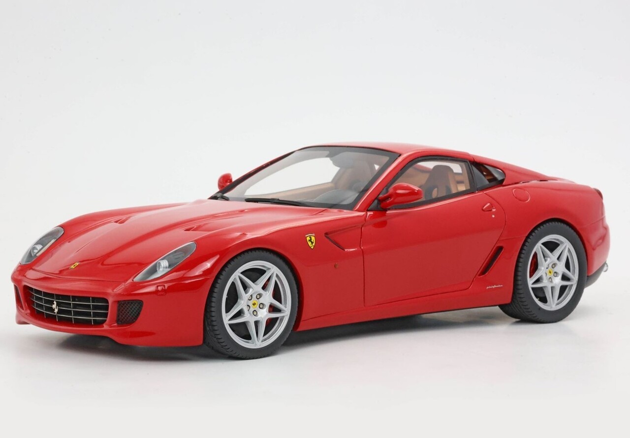 Ferrari Ferrari 599 GTB Fiorano 2007 - F-1 Gear Box + Showcase - 1:18 - BBR Ferrari Ferrari 599 GTB Fiorano 2007 - F-1 Gear Box + Showcase - 1:18 - BBR