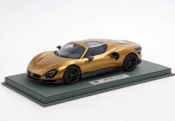 Alfa Romeo Alfa Romeo 33 Stradale 2025 + Showcase - 1:18 - BBR Alfa Romeo Alfa Romeo 33 Stradale 2025 + Showcase - 1:18 - BBR
