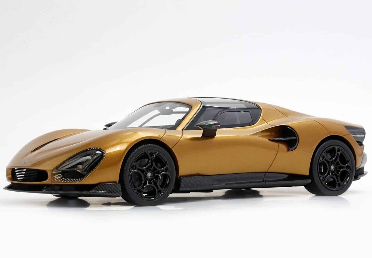 Alfa Romeo Alfa Romeo 33 Stradale 2025 + Showcase - 1:18 - BBR Alfa Romeo Alfa Romeo 33 Stradale 2025 + Showcase - 1:18 - BBR