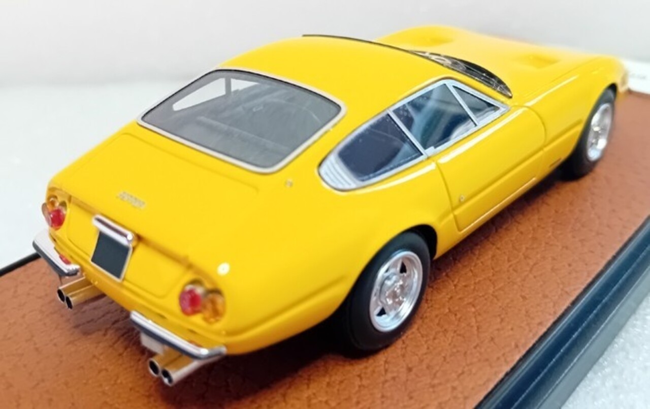 Ferrari Ferrari 365 GTB/4 Daytona 1970 - 1:43 - BBR Ferrari Ferrari 365 GTB/4 Daytona 1970 - 1:43 - BBR