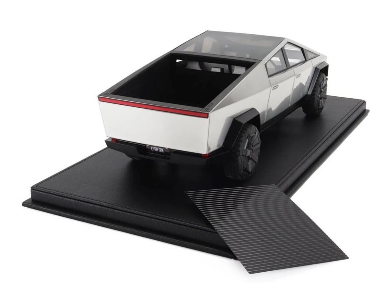 Tesla Tesla Cybertruck - 1:18 - Top Marques Collectibles Tesla Tesla Cybertruck - 1:18 - Top Marques Collectibles