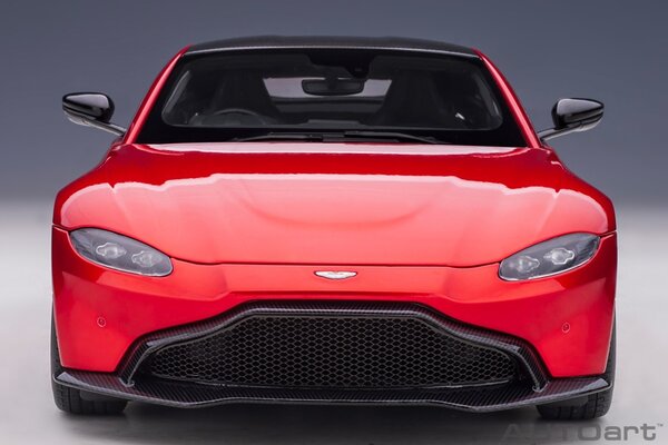Aston Martin Aston Martin Vantage 2019 - 1:18 - AUTOart Aston Martin Aston Martin Vantage 2019 - 1:18 - AUTOart