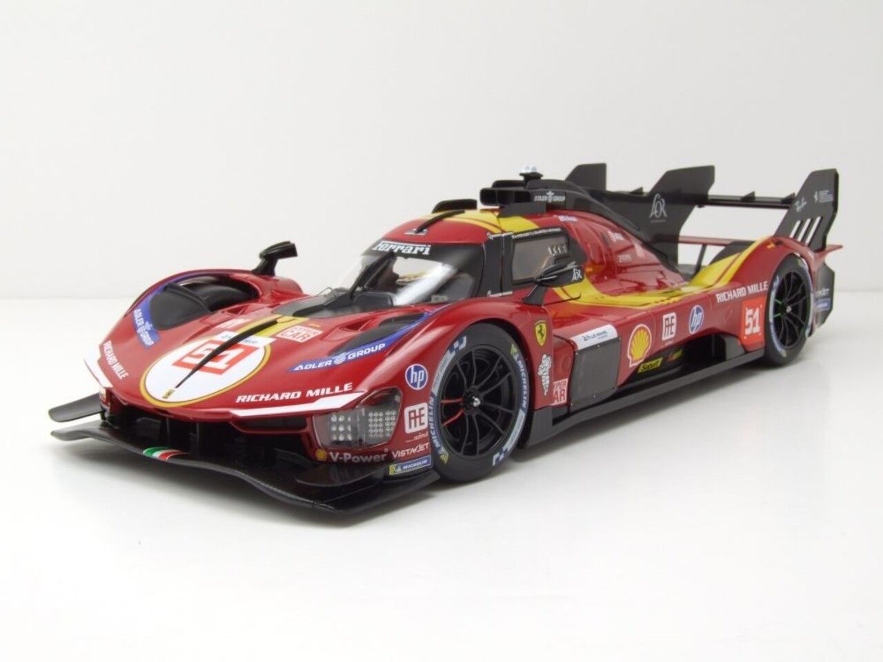 Ferrari Ferrari 499P 3.0L Turbo V6 #51 Team AF Corse 3rd 24H Le Mans 2025 - 1:18 - Bburago Ferrari Ferrari 499P 3.0L Turbo V6 #51 Team AF Corse 3rd 24H Le Mans 2025 - 1:18 - Bburago