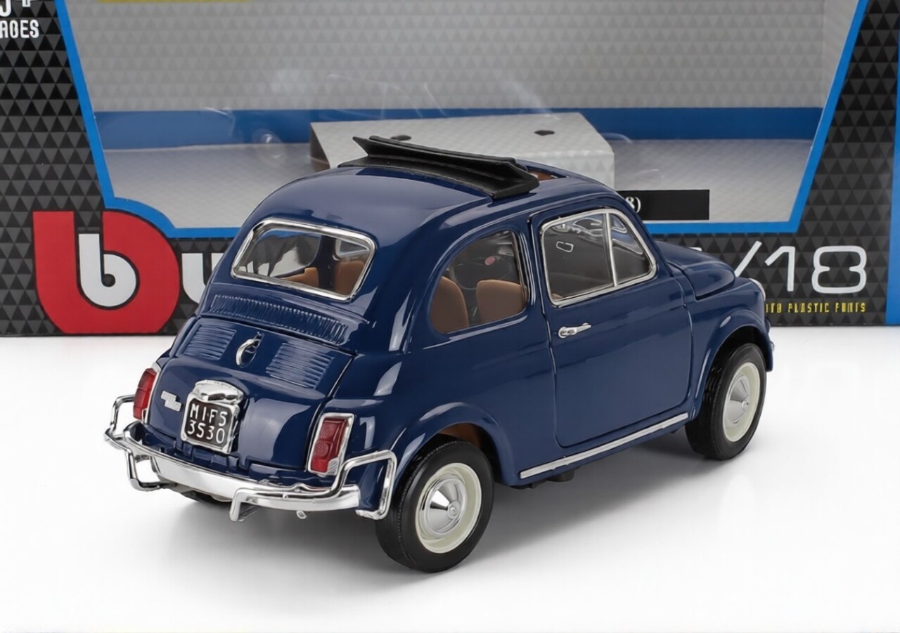 Fiat Fiat 500L Open Roof 1968 - 1:18 - Bburago