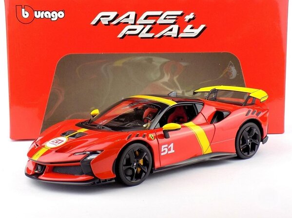 Ferrari Ferrari SF90 XX #51 24H Le Mans Winner Livery + Showcase - 1:18 - Bburago Ferrari Ferrari SF90 XX #51 24H Le Mans Winner Livery + Showcase - 1:18 - Bburago