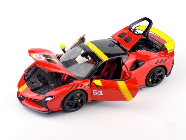Ferrari Ferrari SF90 XX #51 24H Le Mans Winner Livery + Showcase - 1:18 - Bburago Ferrari Ferrari SF90 XX #51 24H Le Mans Winner Livery + Showcase - 1:18 - Bburago