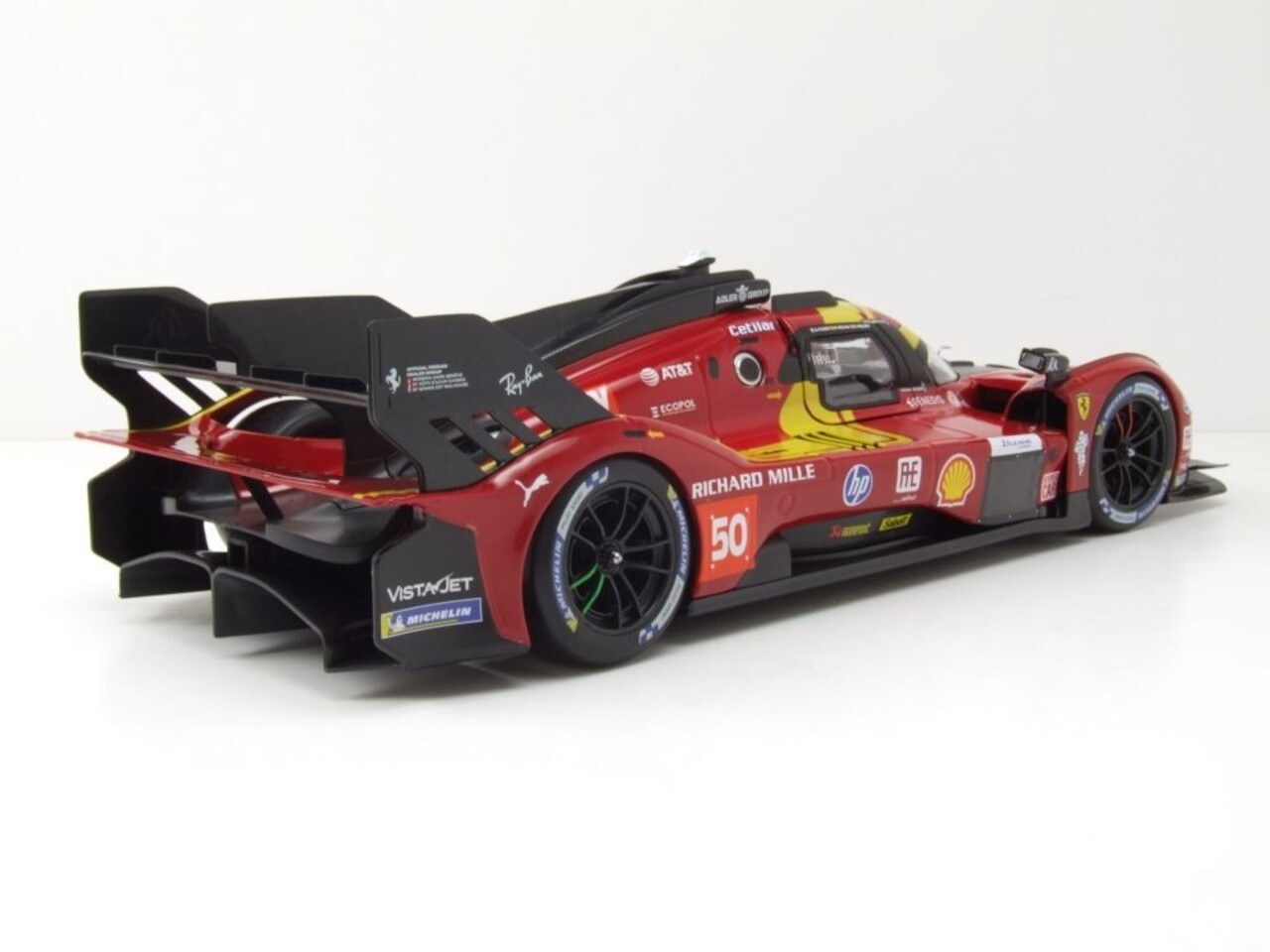 Ferrari Ferrari 499P 3.0L Turbo V6 #50 24H Le Mans 2025 - 1:18 - Bburago Ferrari Ferrari 499P 3.0L Turbo V6 #50 24H Le Mans 2025 - 1:18 - Bburago