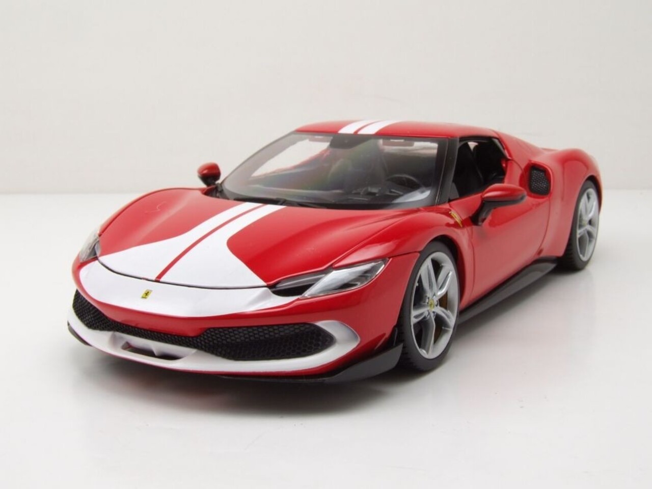 Ferrari Ferrari 296 GTB 2022 - 1:18 - Bburago Ferrari Ferrari 296 GTB 2022 - 1:18 - Bburago